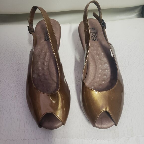 Shoes - Elites by Walking Cradles Copper Women's Open toe wedge Sz 7.5 W VVV